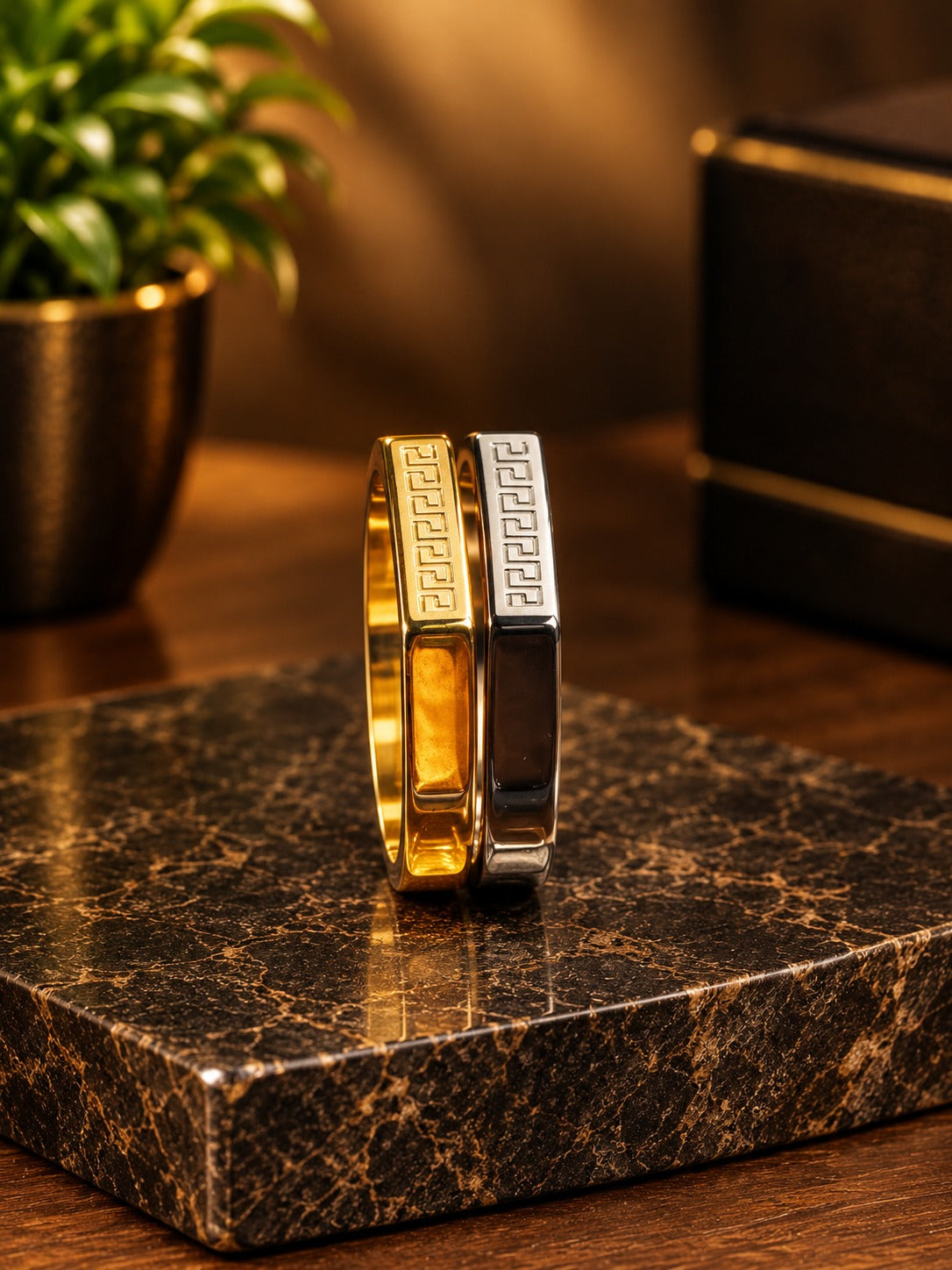 Slim rings