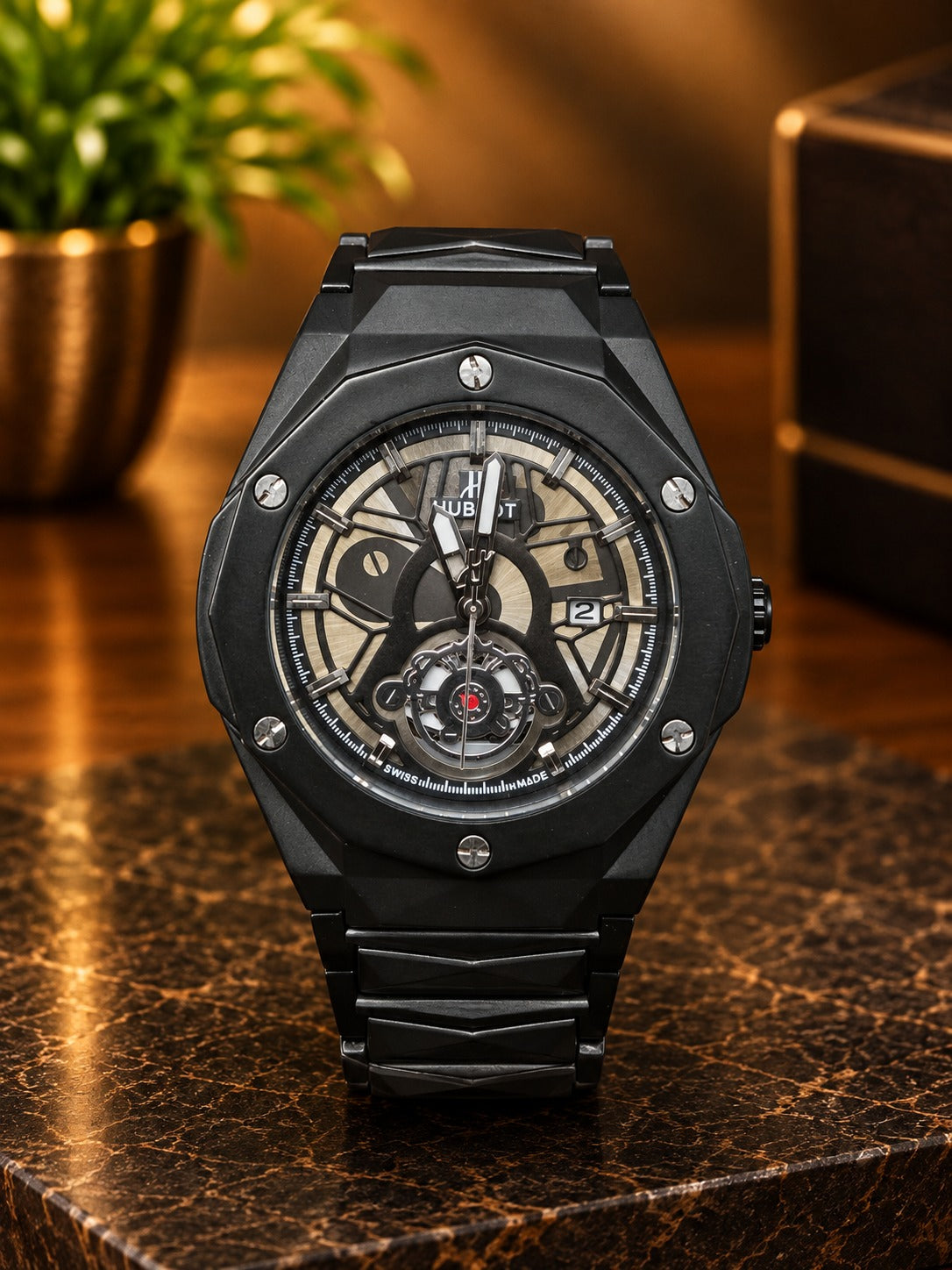 Diamond Cut Hublot Semi Automatic Chornograph Watch