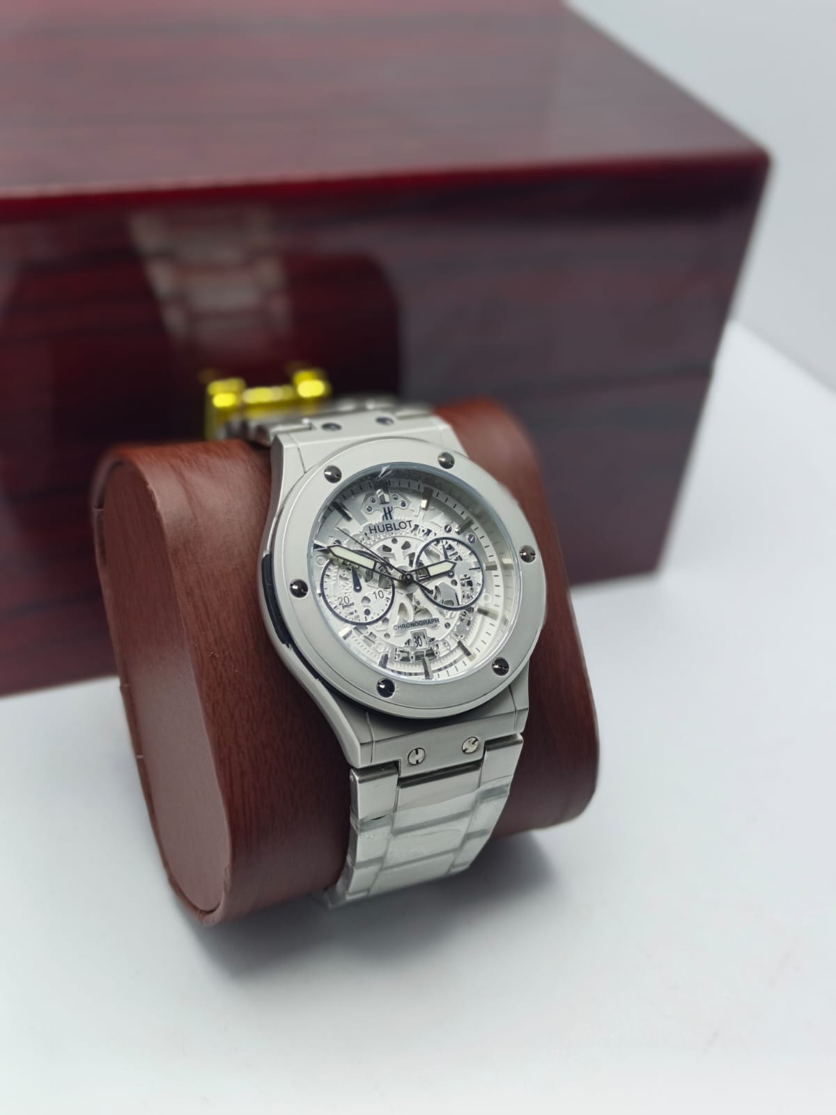 Hublot skeleton watch - Semi Automatic Chain