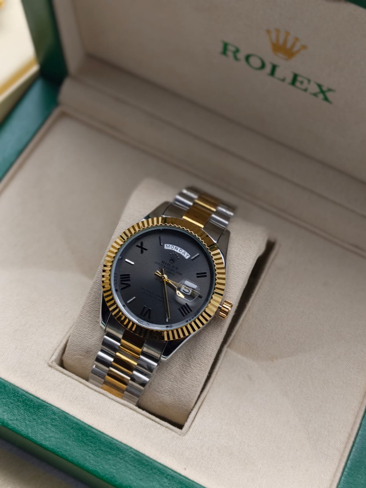 Roman Edition-Rolex Day & Date