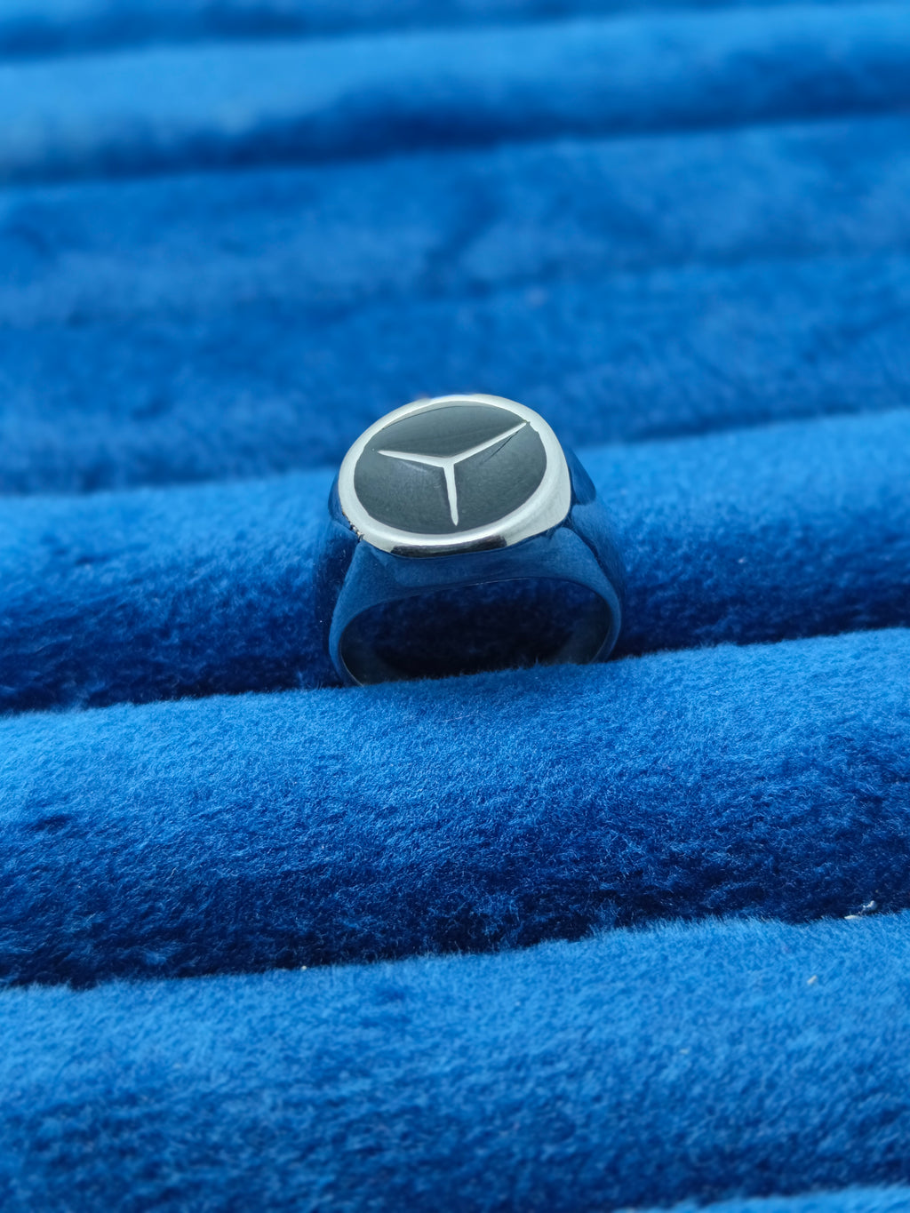 Mercedes Benz Ring