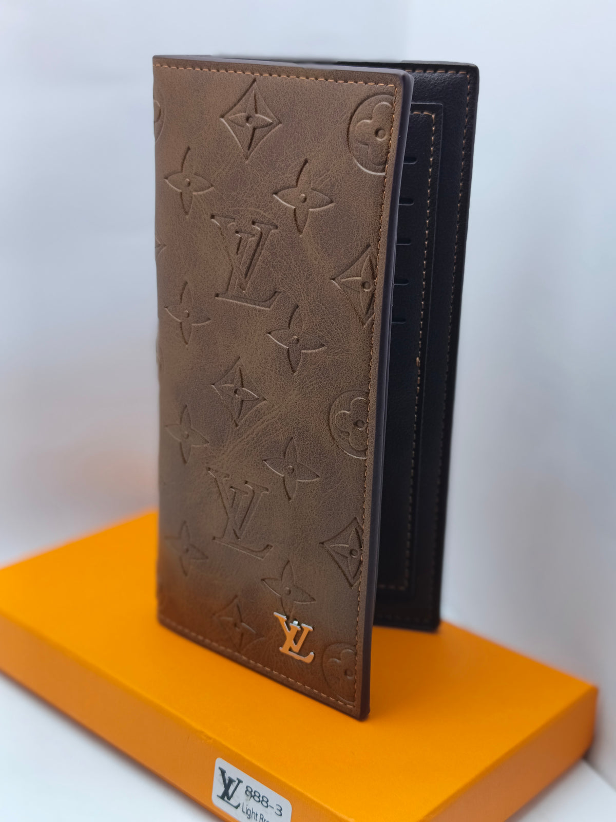 LV Long wallet