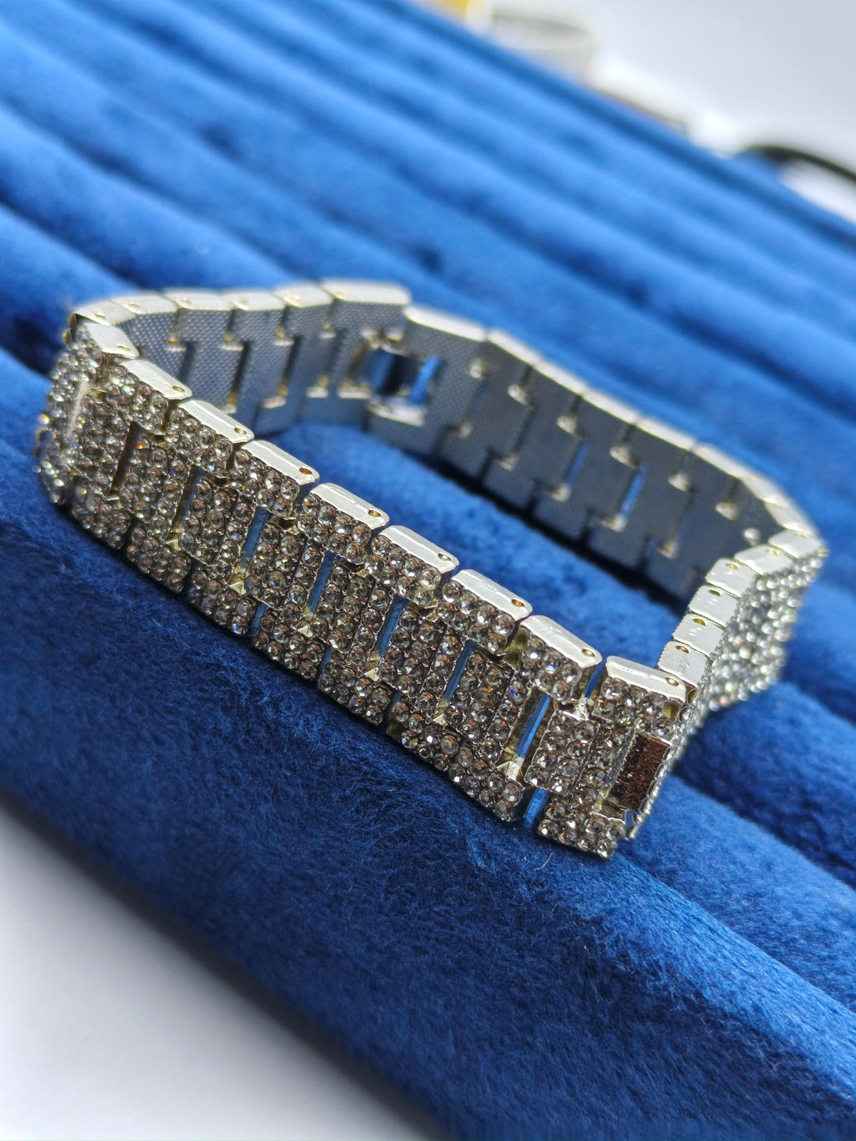 Stone iced bracelet