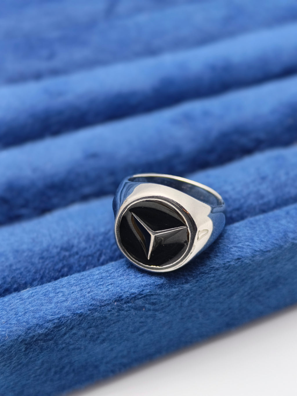 Mercedes Benz Ring
