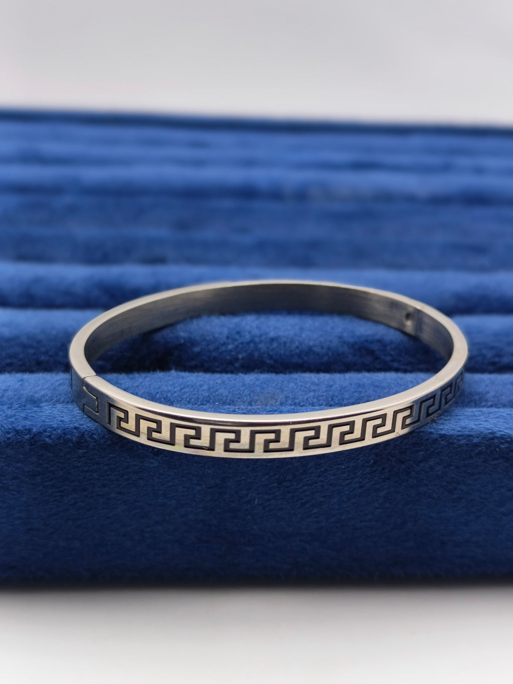 Enamel Steel Handcuff