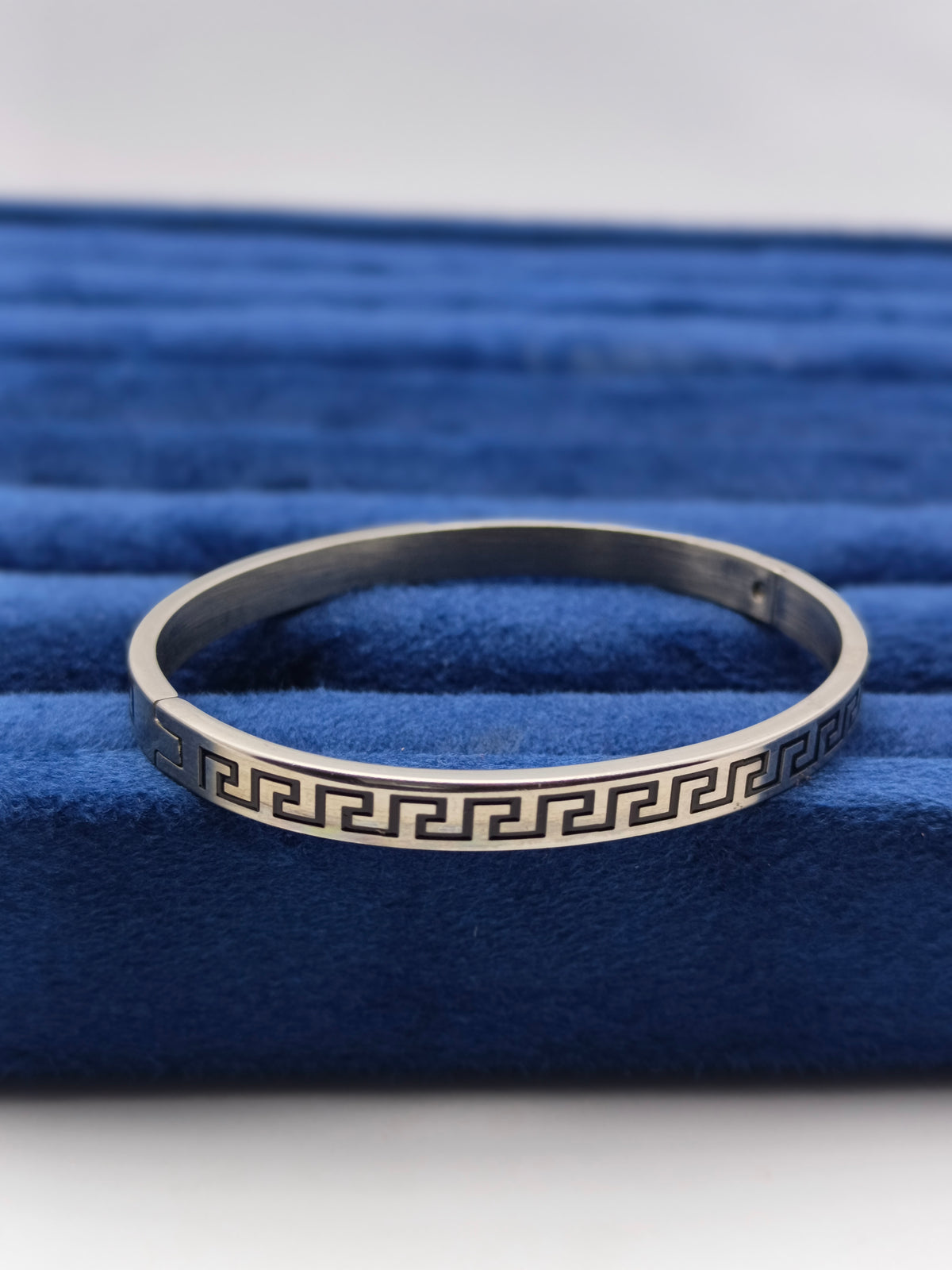 Enamel Steel Handcuff