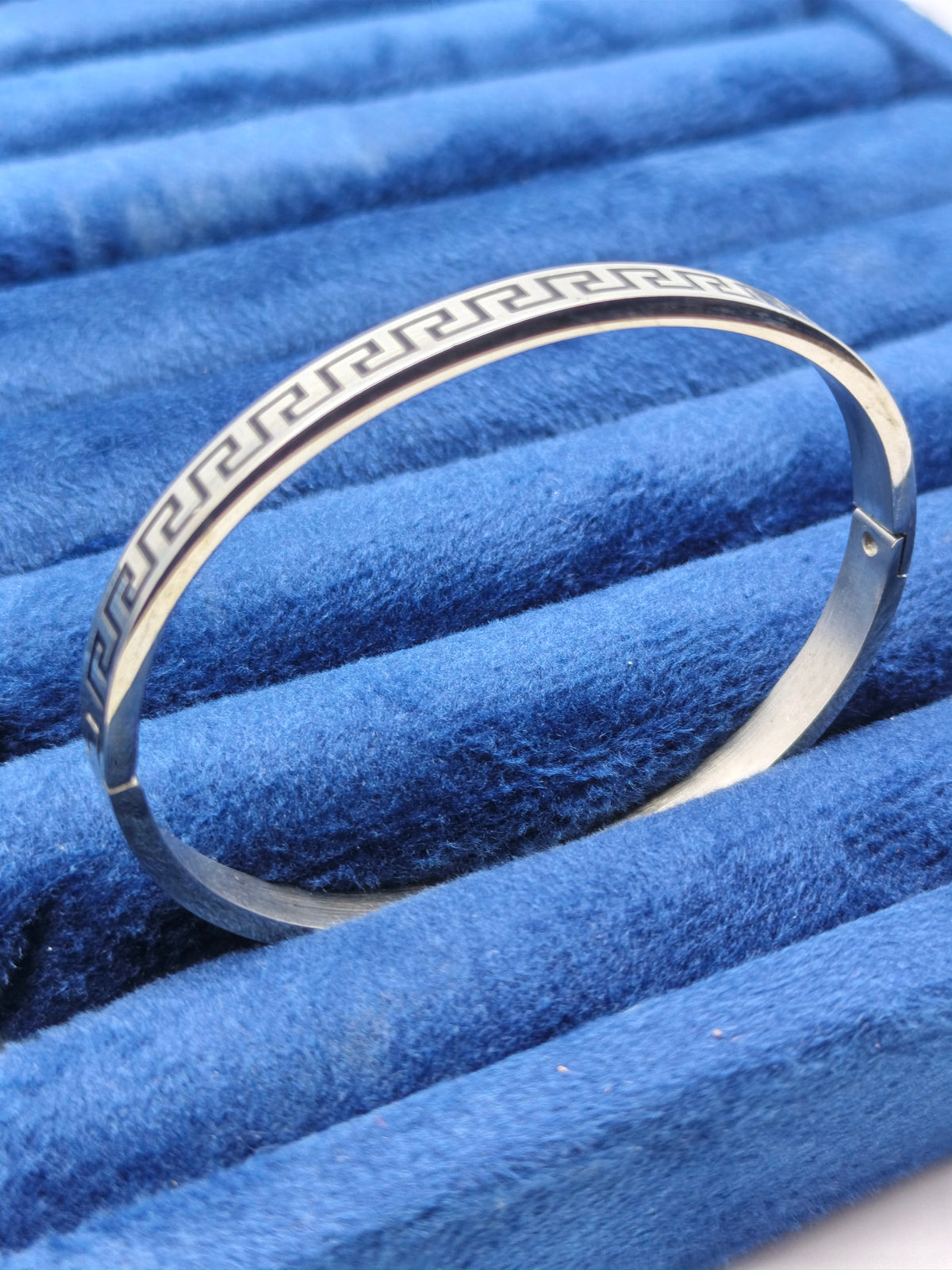 Enamel Steel Handcuff