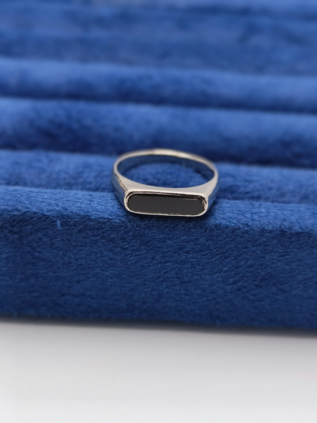 Slim rings
