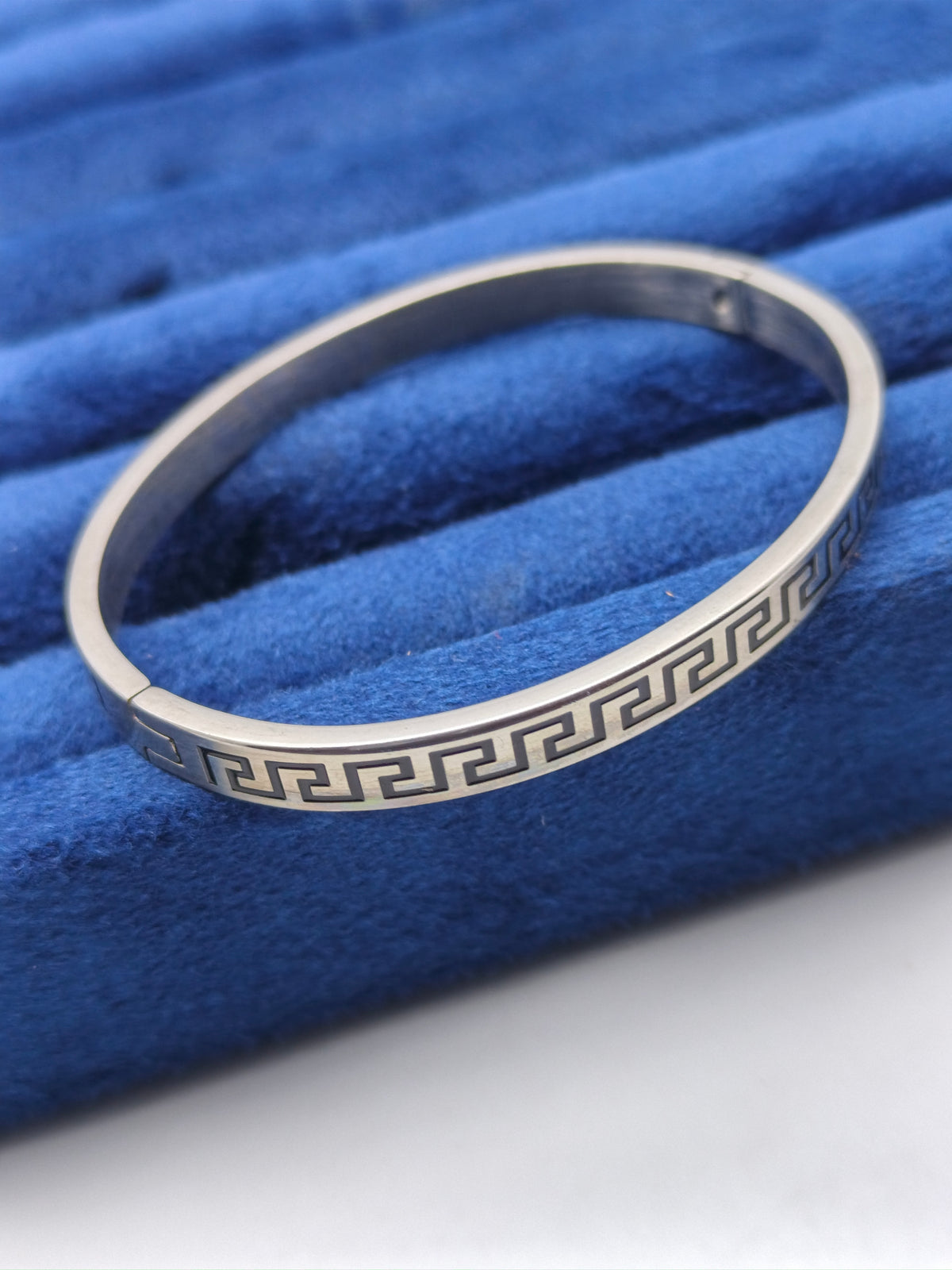 Enamel Steel Handcuff