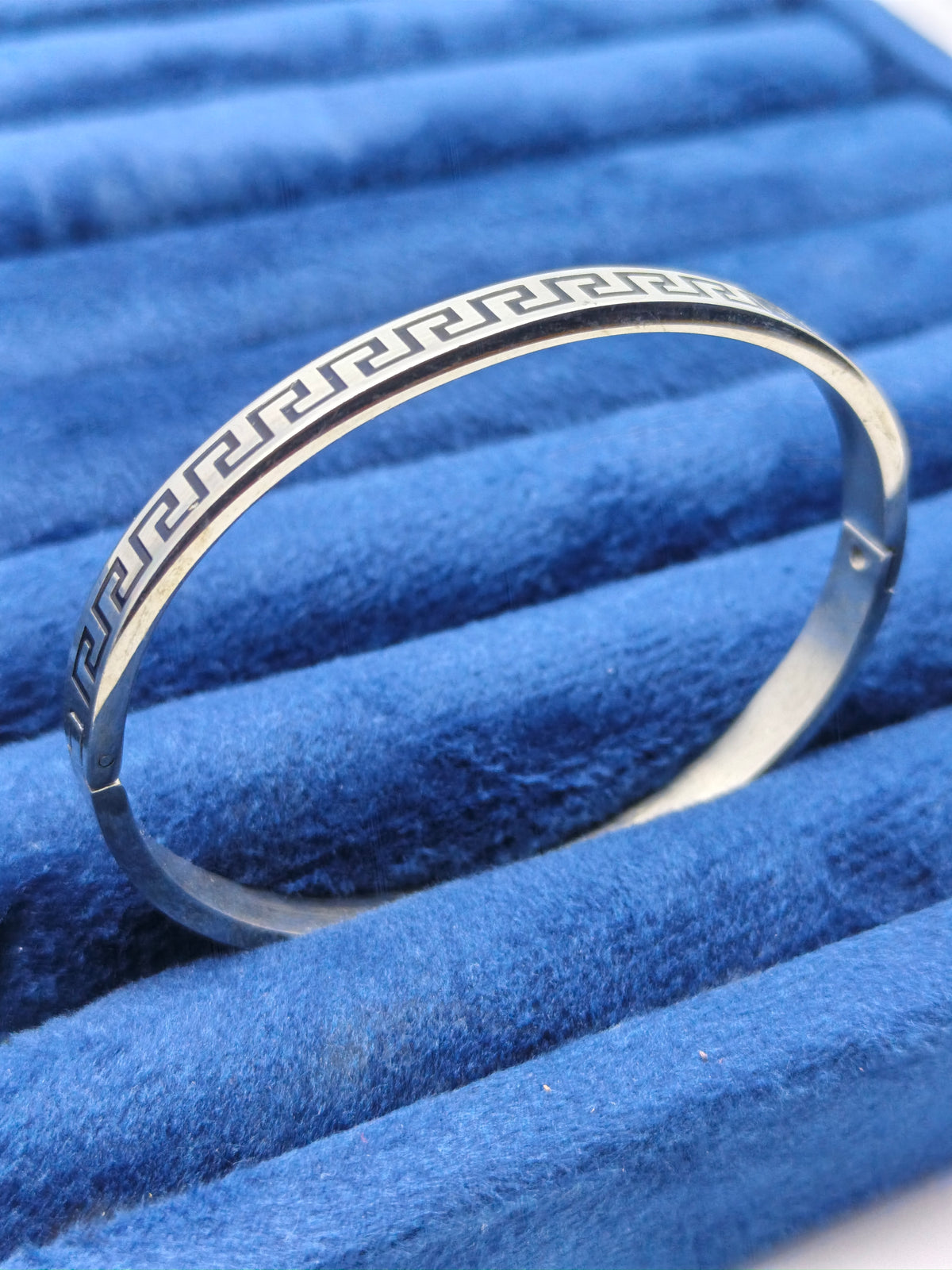 Enamel Steel Handcuff